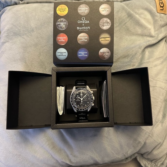 Omega x Swatch Mission to Moon Watch. NEW. - Picture 3 of 3
